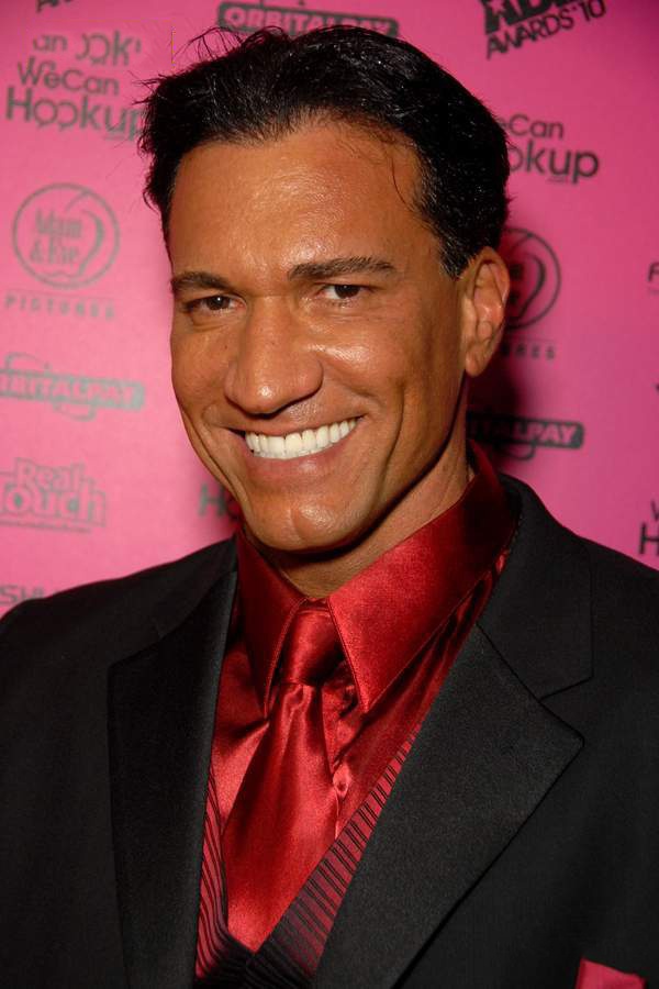 Naruto Kibo va Sakura jinsiy aloqada bolishadi Yalangoch ayollar yuguradigan filmlar