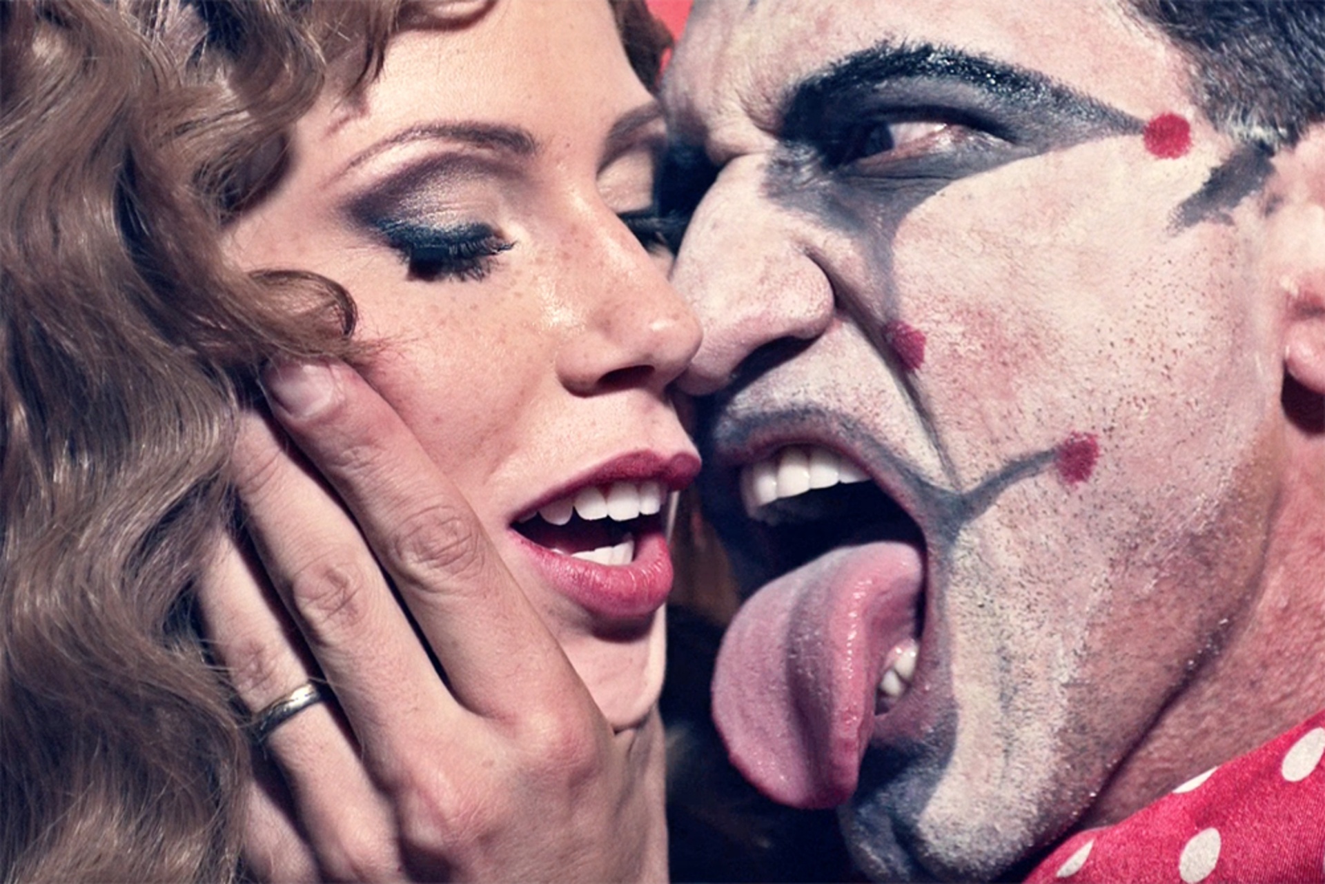The circus of orgies